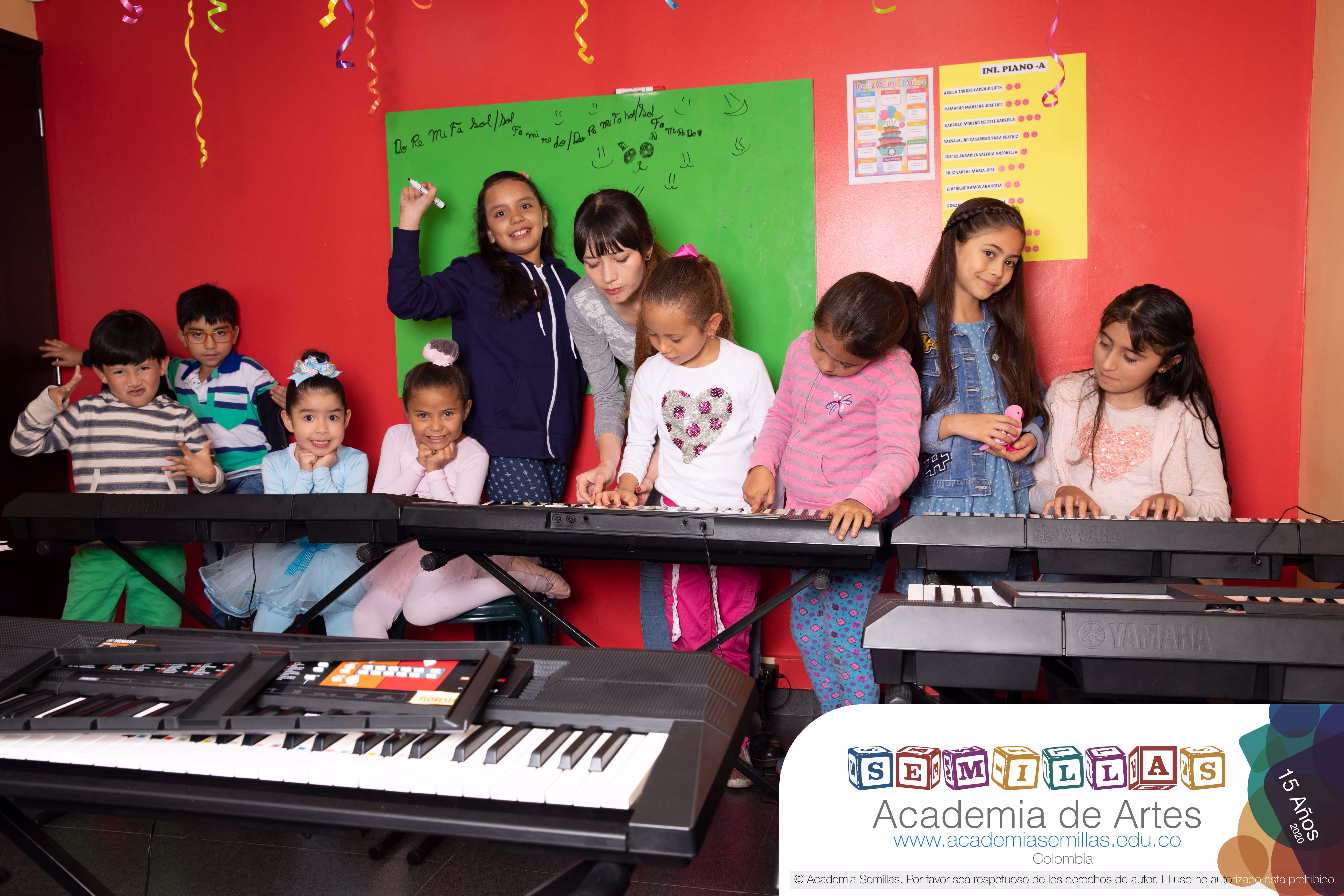 Clases presenciales para niños en la Sede Floresta de la Academia Semillas